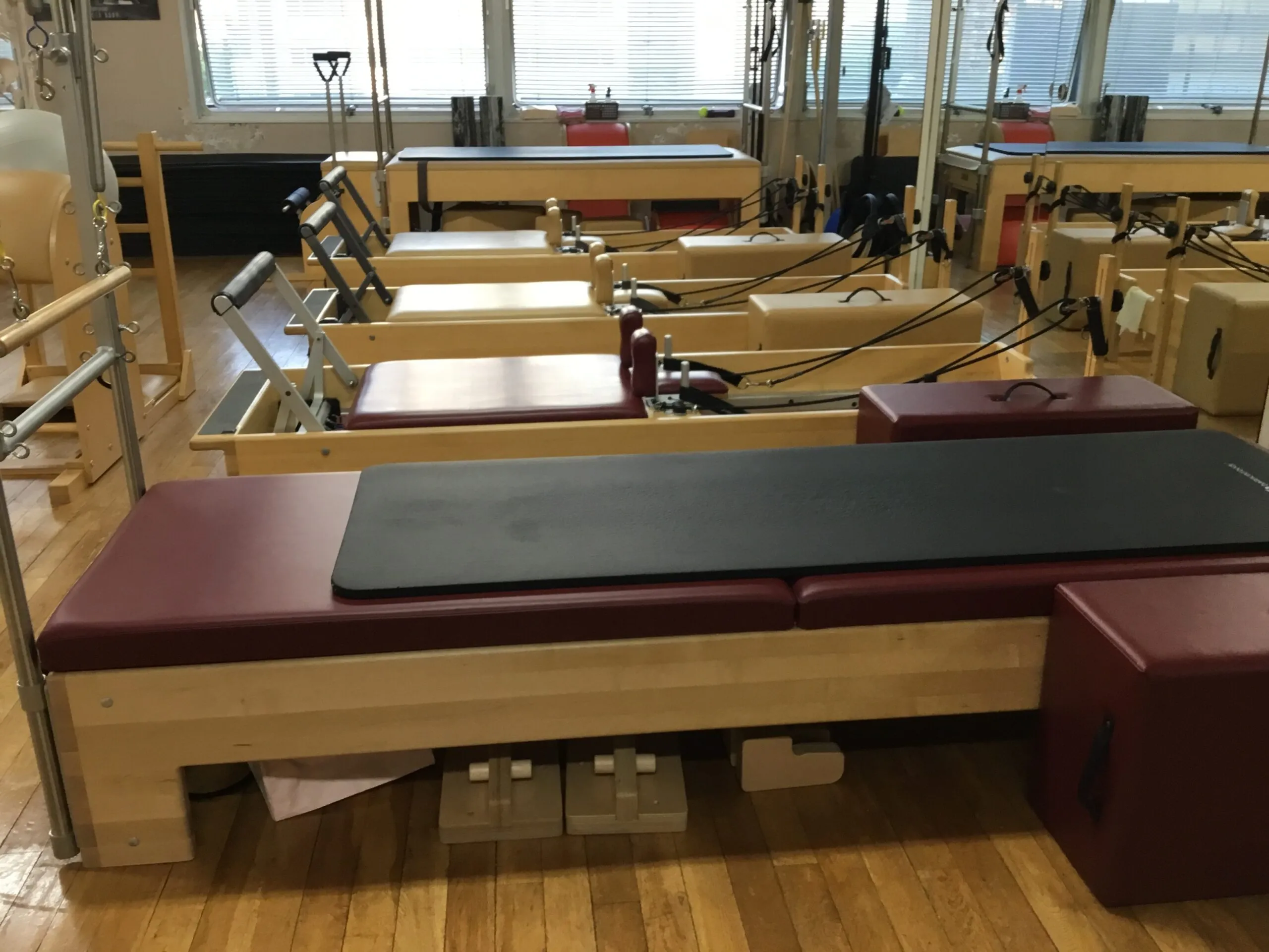 ゼンプレイスピラティス江坂 内観 2