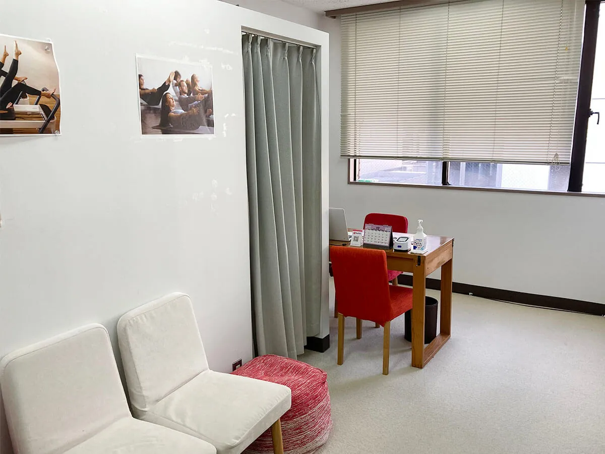 ゼンプレイスピラティス神保町 内観 4