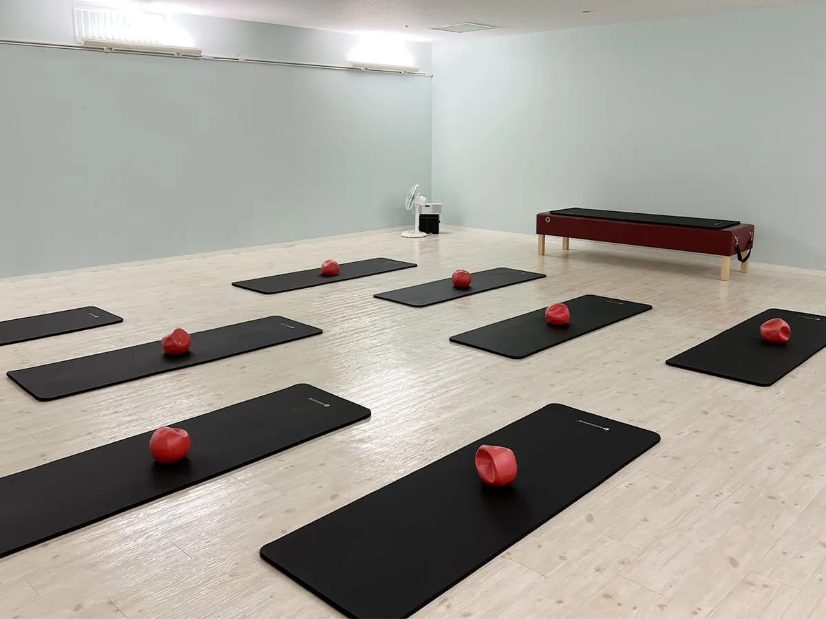 ゼンプレイスピラティス千里中央 内観 1