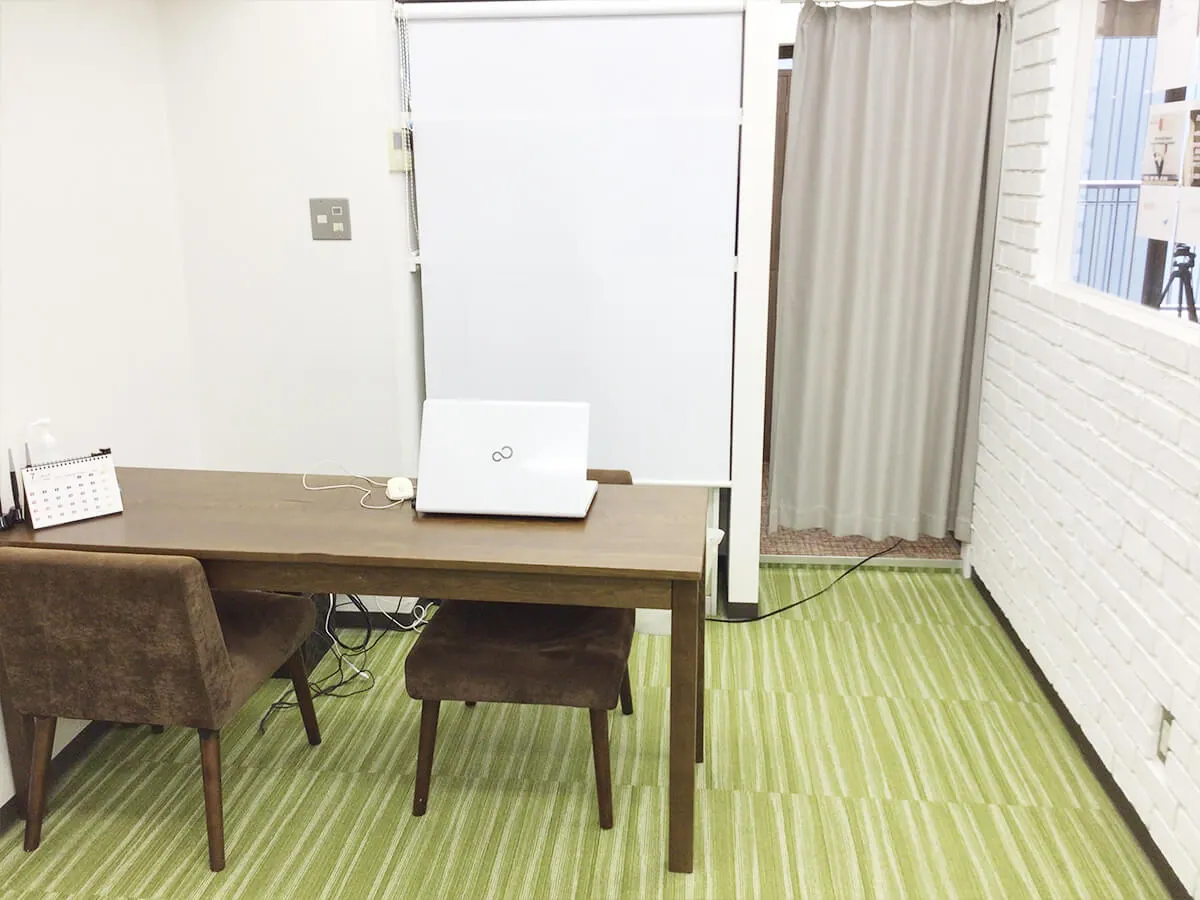 ゼンプレイスピラティス上野 内観 3