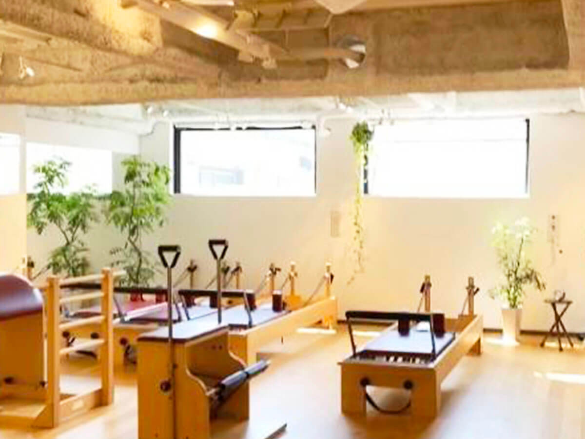 国立 スタジオ写真 1