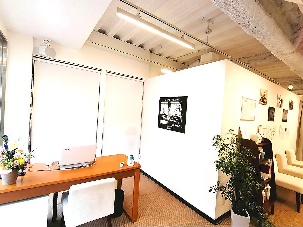 国立 スタジオ写真 3