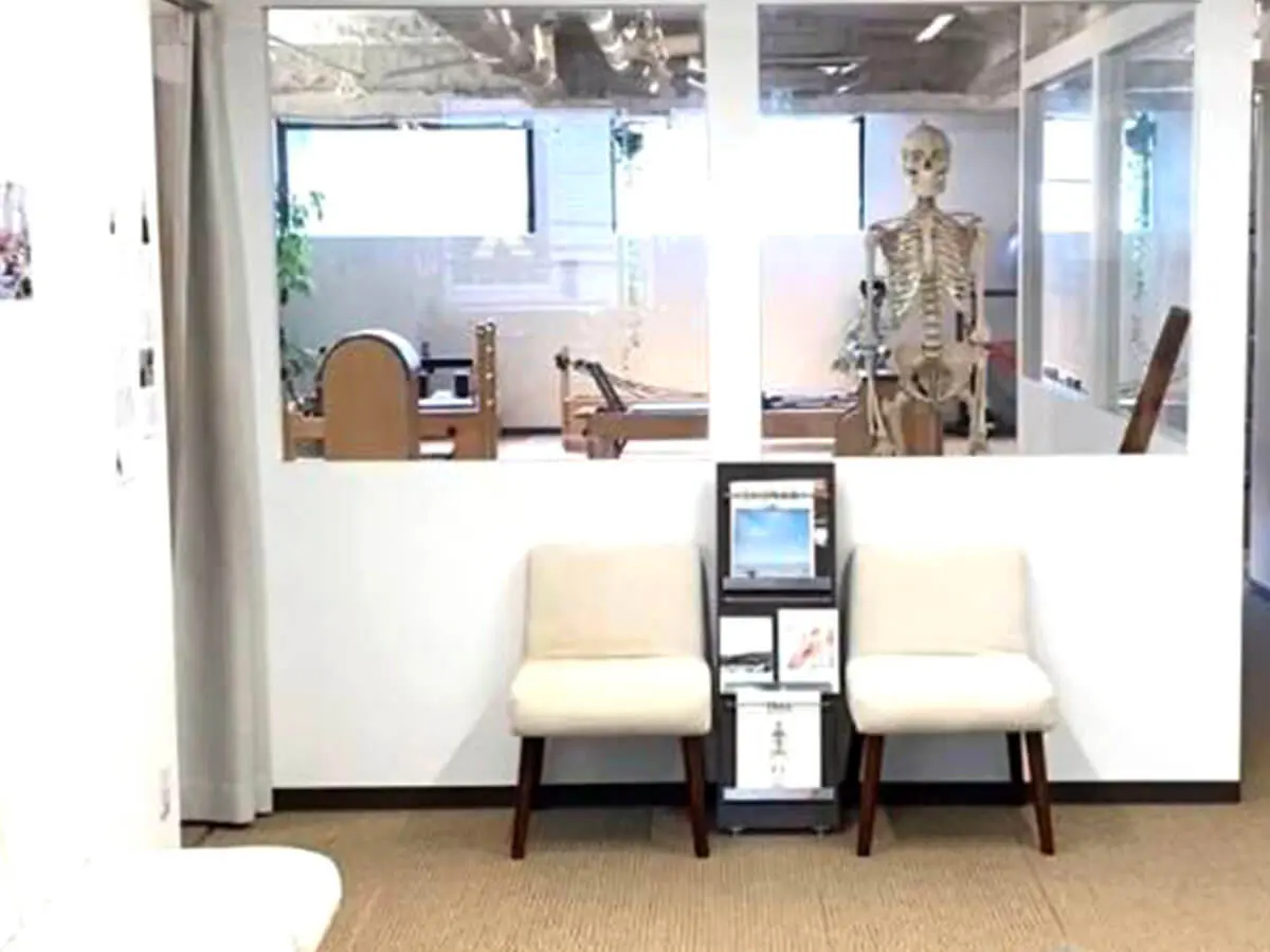 国立 スタジオ写真 4