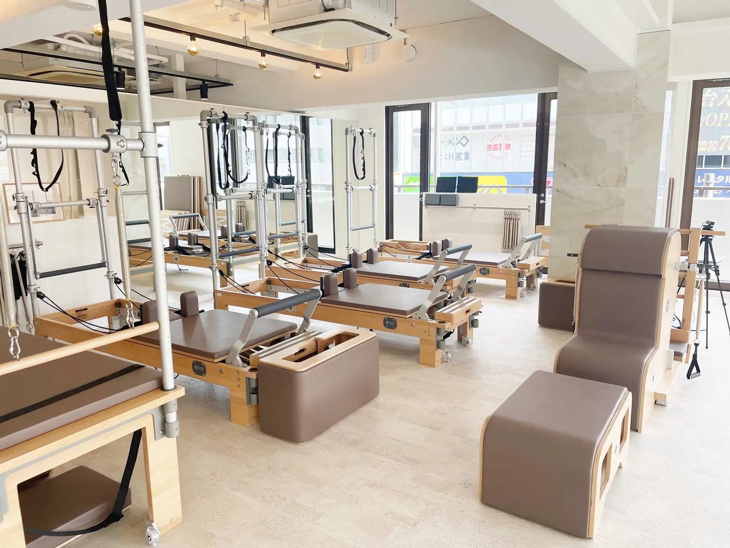 天神橋筋六丁目 スタジオ写真 2