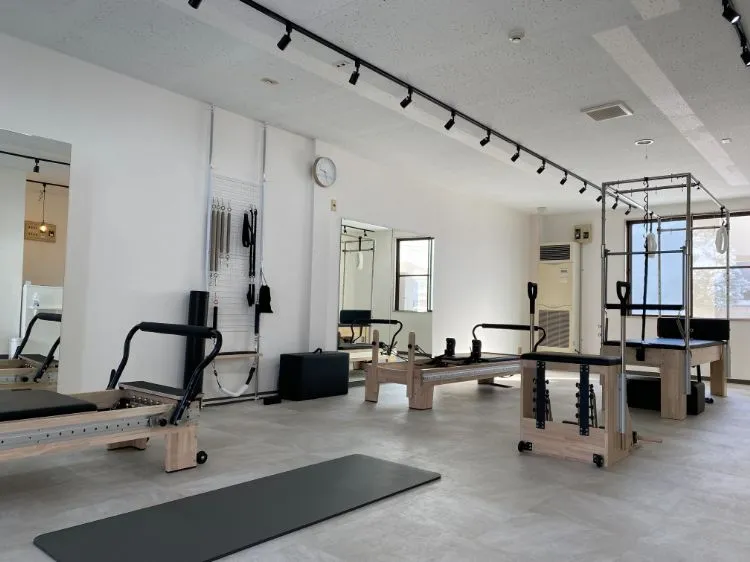 ルルト富山 内観 1