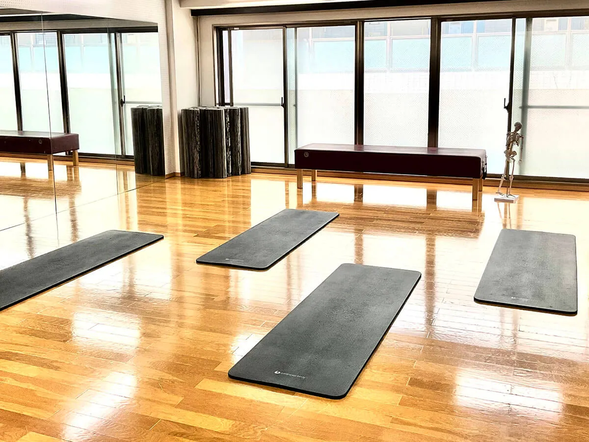 ゼンプレイスピラティス千駄木 内観 1