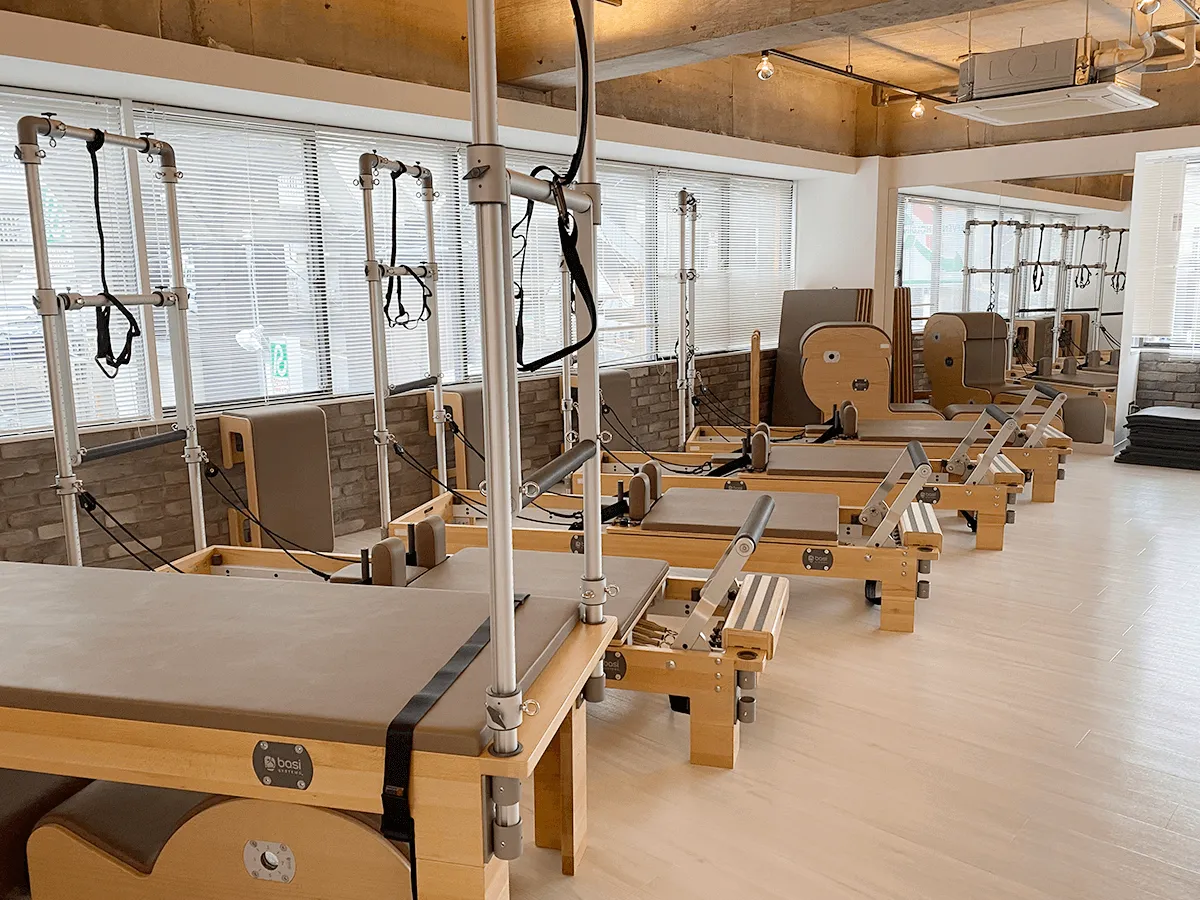 ゼンプレイスピラティス多摩センター 内観 1