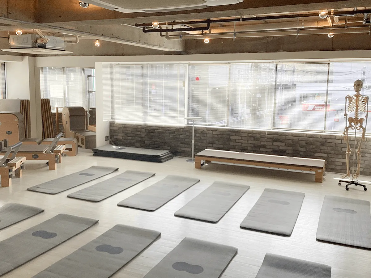 ゼンプレイスピラティス多摩センター 内観 2