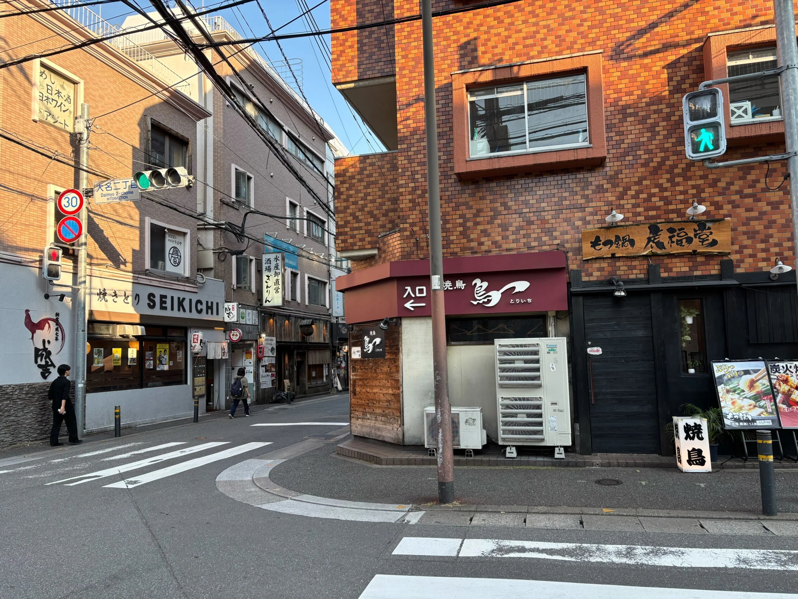 福岡天神・赤坂店 徒歩ルート 4