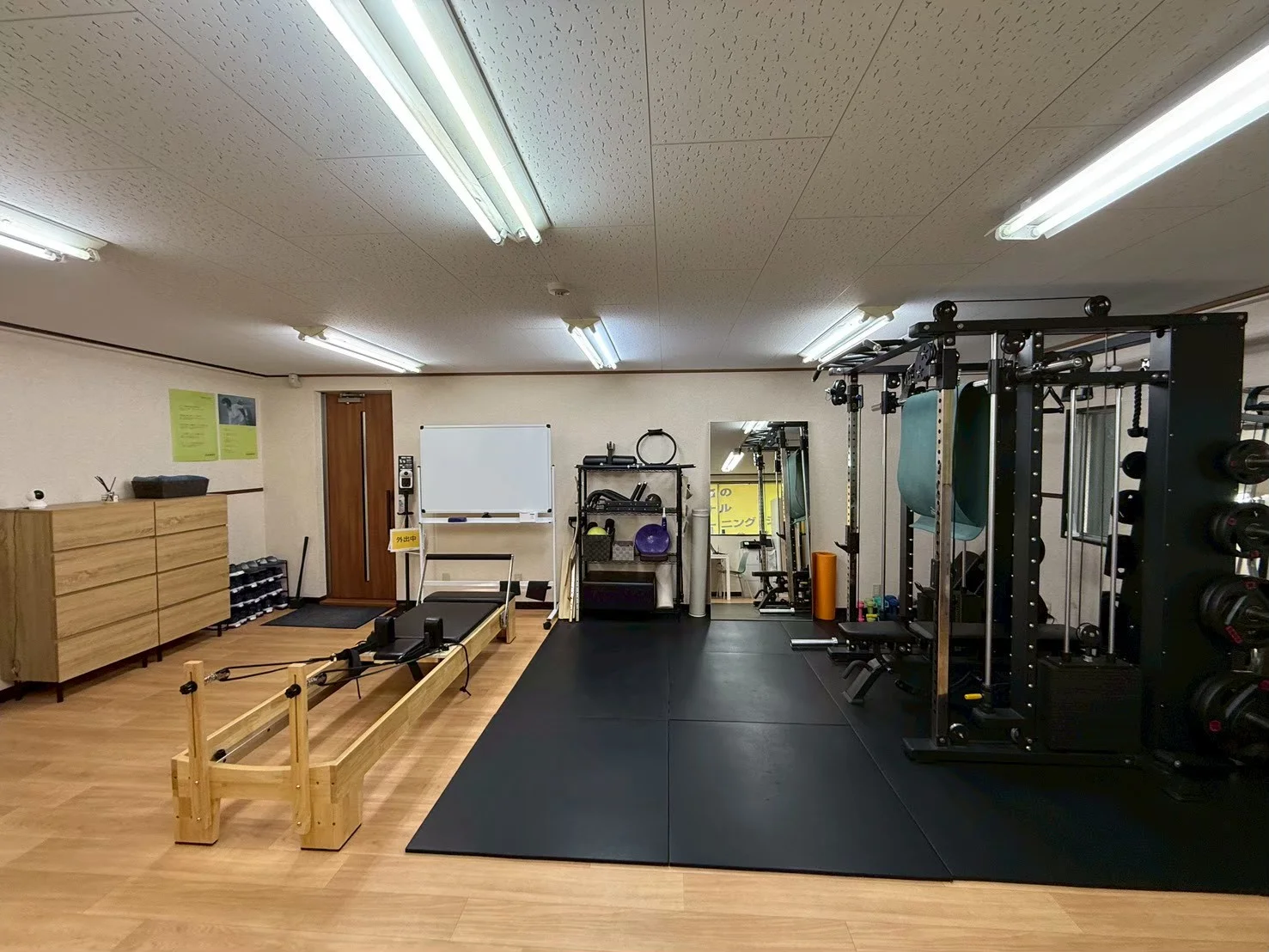 エレメント鶴見 内観 3